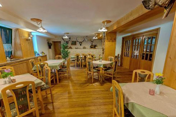 710_pension-zur-foersterei_restaurant_thb